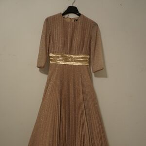 Elegant Gold Pleated Dress